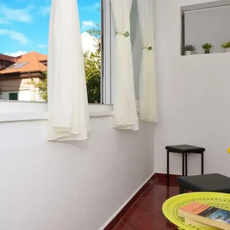 アパート Centre Of With 2 Bedrooms スプリト